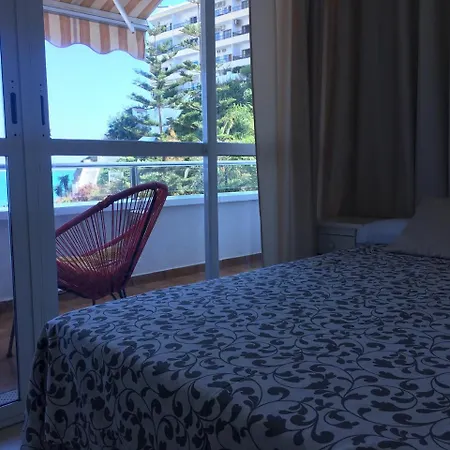 Apartamento Vista Al Mar. Roca Chica Torremolinos